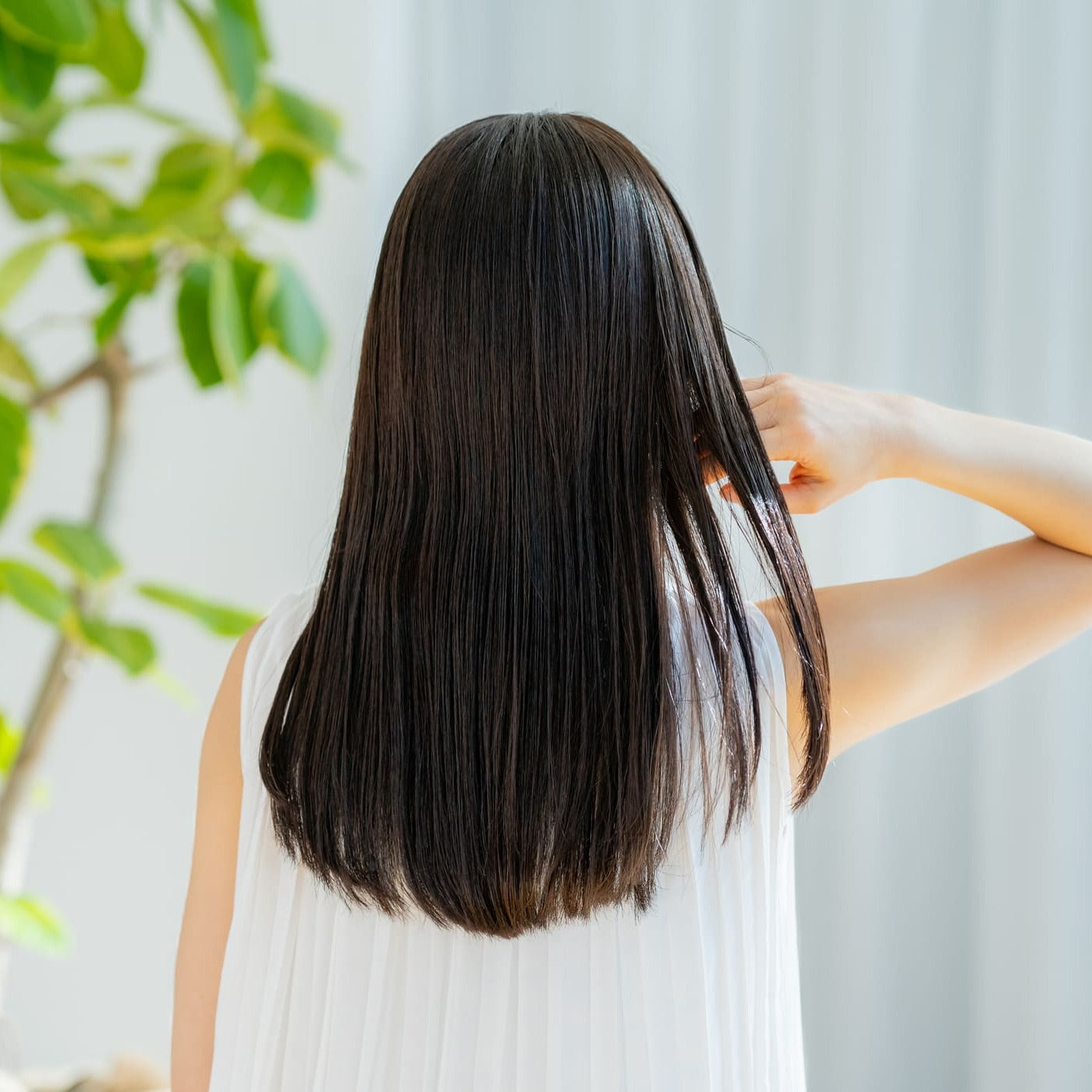 【Summer Hair Care Special】 Habits for Beautiful Hair that Resist Humidity, UV Rays, and Greasiness